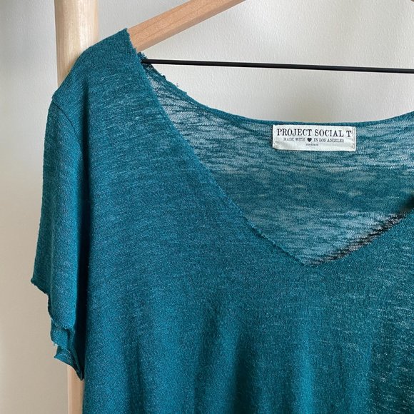 Project Social T Original Textured V-Neck Tee Sz Medium - Picture 2 of 5